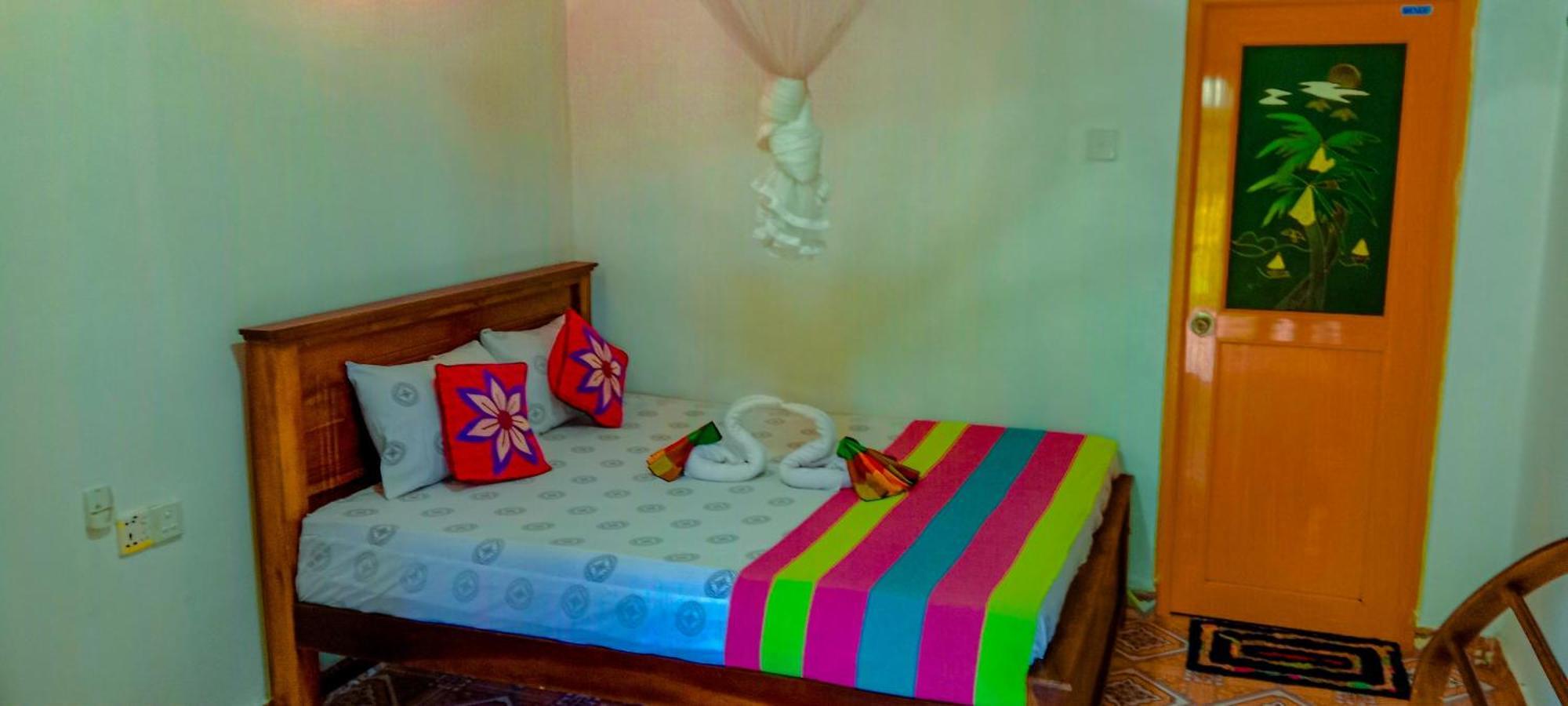 Chanaka Holiday Inn Sigiriya Exteriör bild